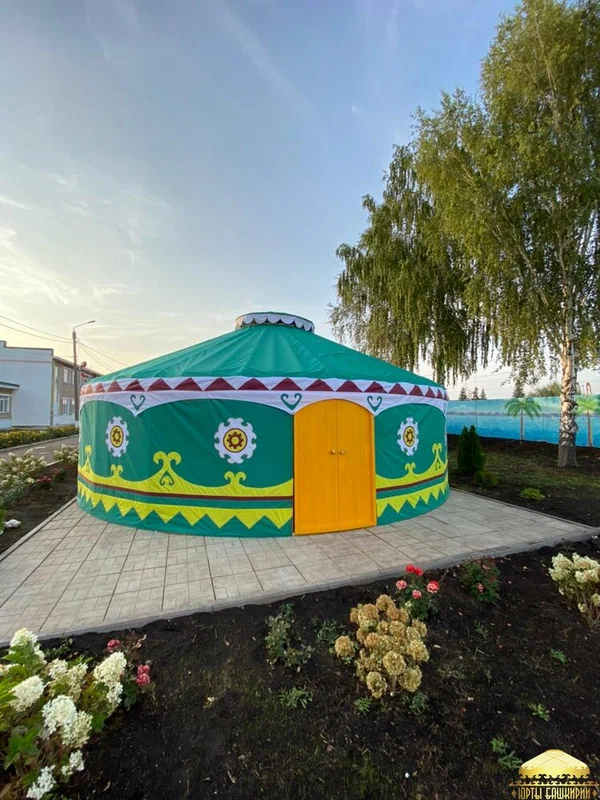 Юрта на металлокаркасе с башкирским орнаментом